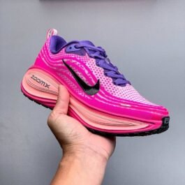 Nike - Vomero Plus Running Shoes in 6 Colors
