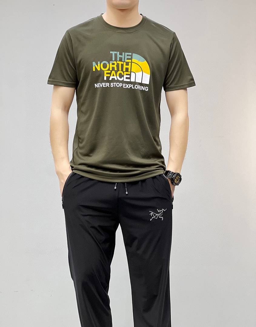 The North Face - Camiseta Front Logo en 4 Colores - Imagen 5