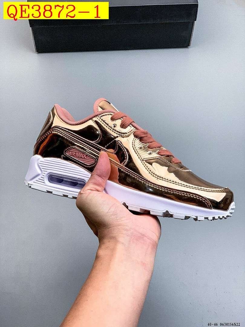 Nike - Air Max 90 Sneakers in 9 Colors