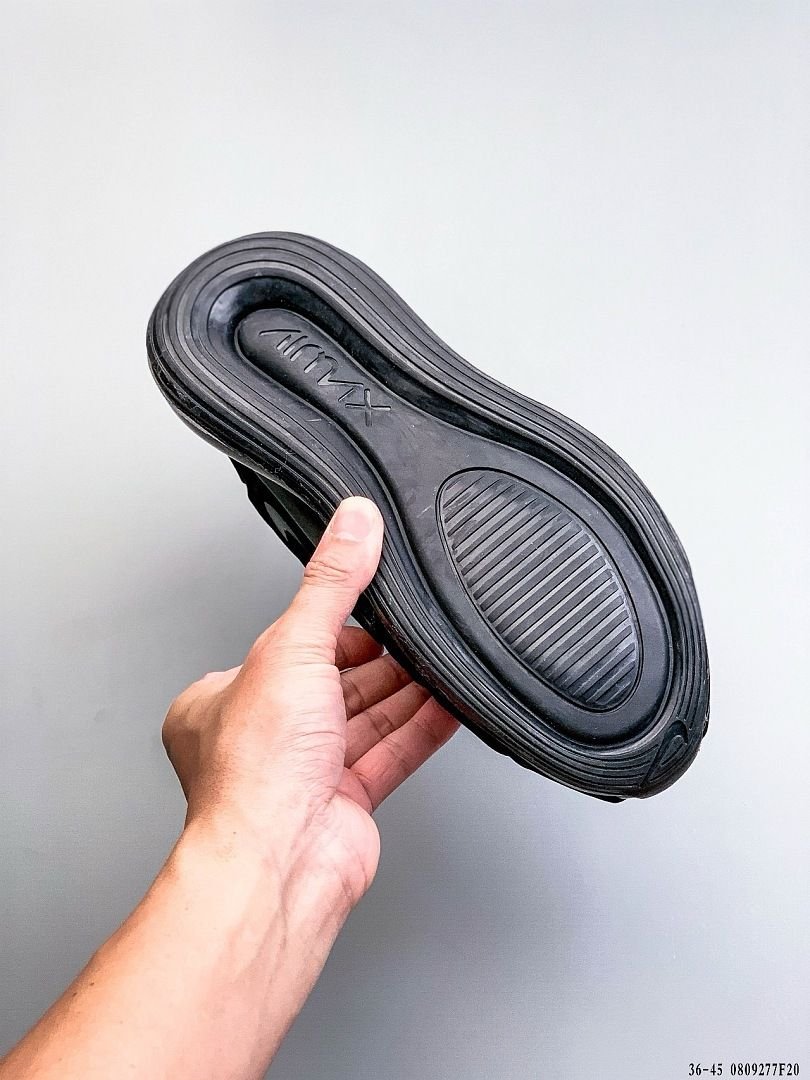Nike - Sneaker Air Max 720 Triple Black - immagine 5