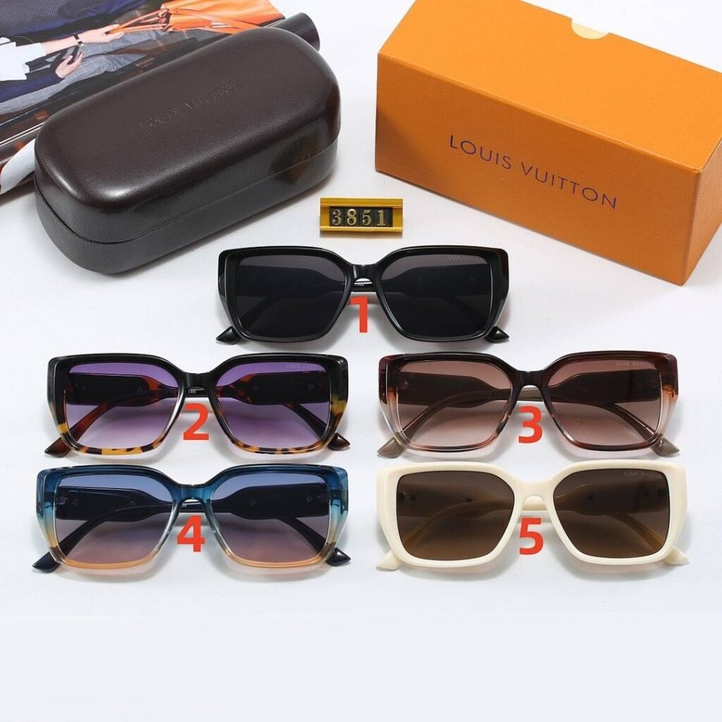 Louis Vuitton - Square Sunglasses in 5 Colors