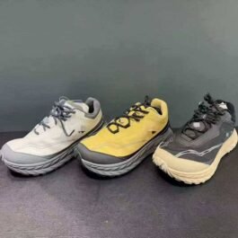 Descente - Terrain D Sneakers in 3 Colors