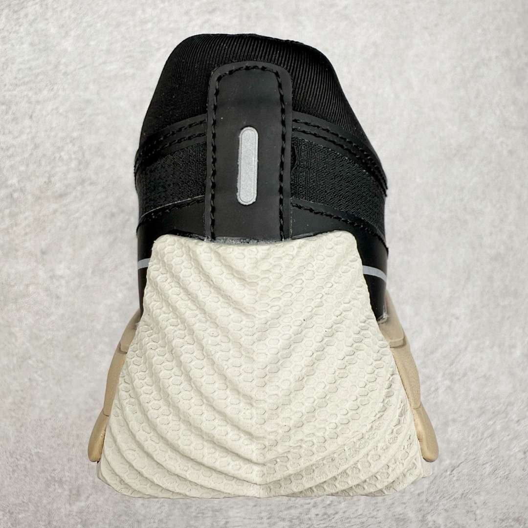 Descente - Terrain D Sneakers in 3 Colors - Image 7