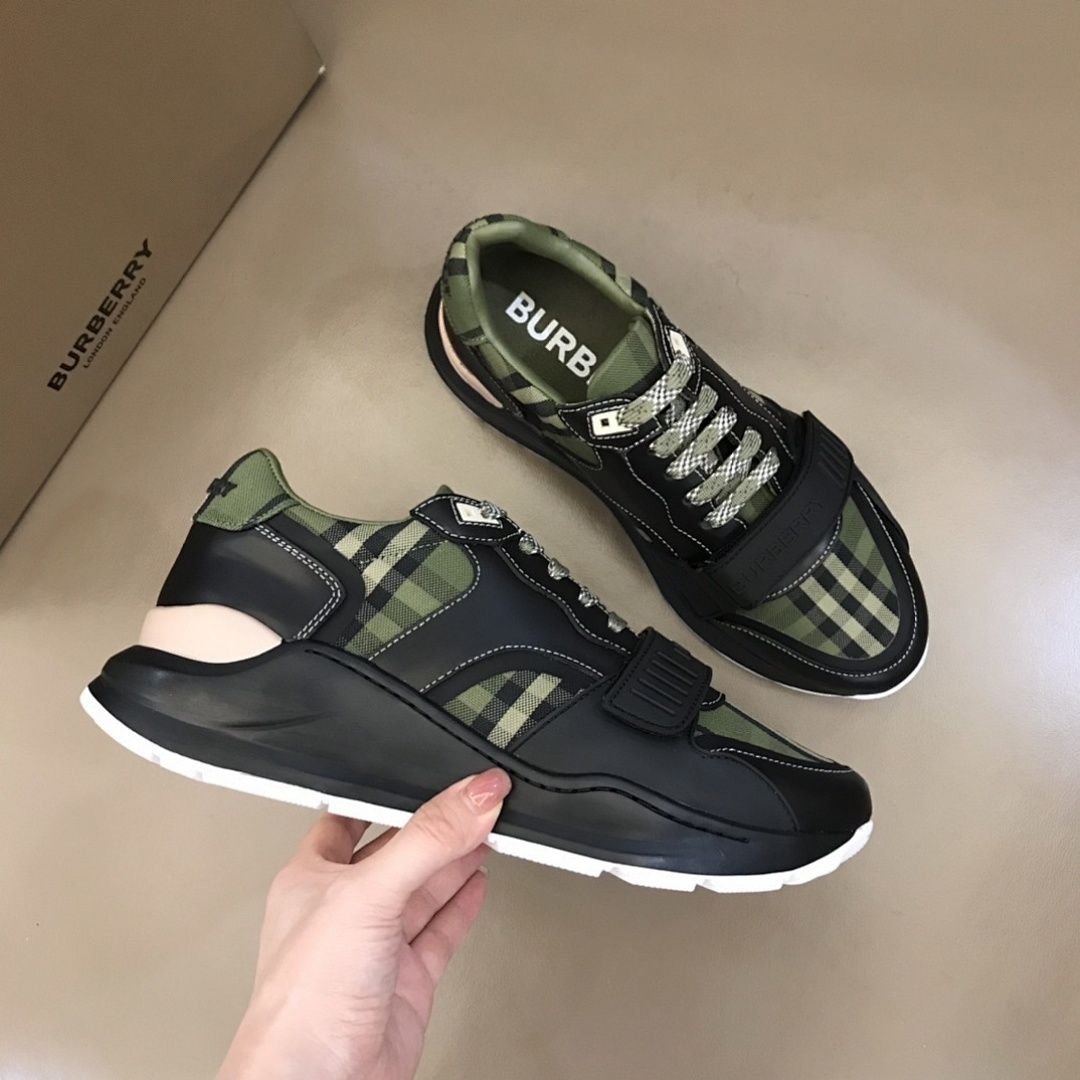Burberry - Runner Sneakers in 21 Versions - Image 33