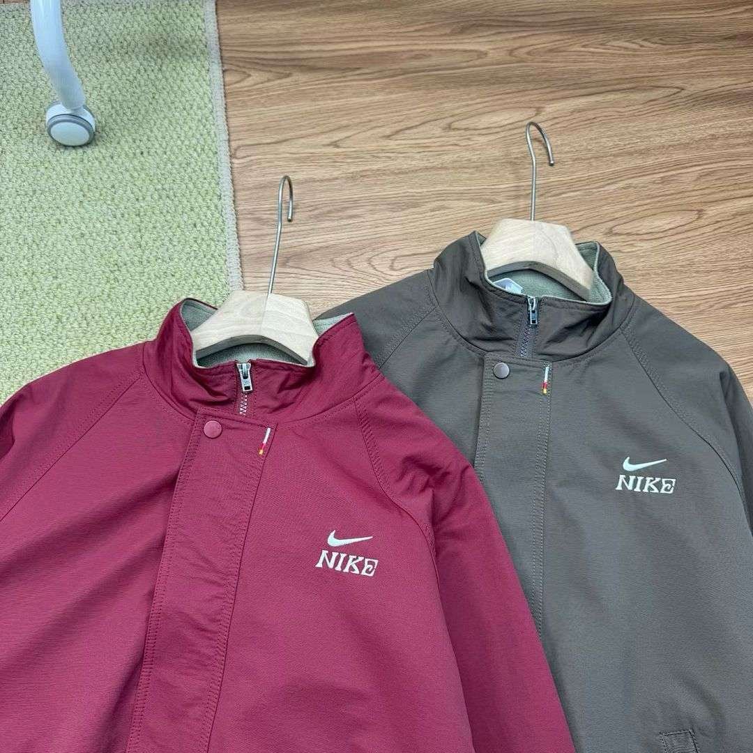 Nike - Padded Windbreaker Bomber Jacket in 2 Colors - Image 4