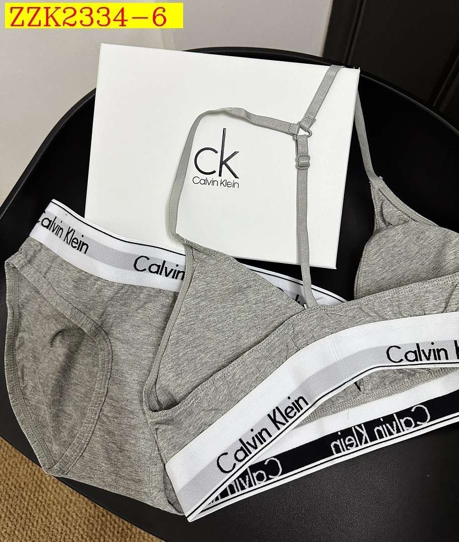 Calvin Klein - Komplet bielizny damskiej w 4 kolorach - obrazek 6