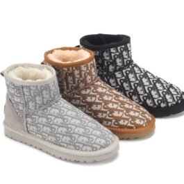 UGG - Mini botín con estampado jacquard en 3 colores