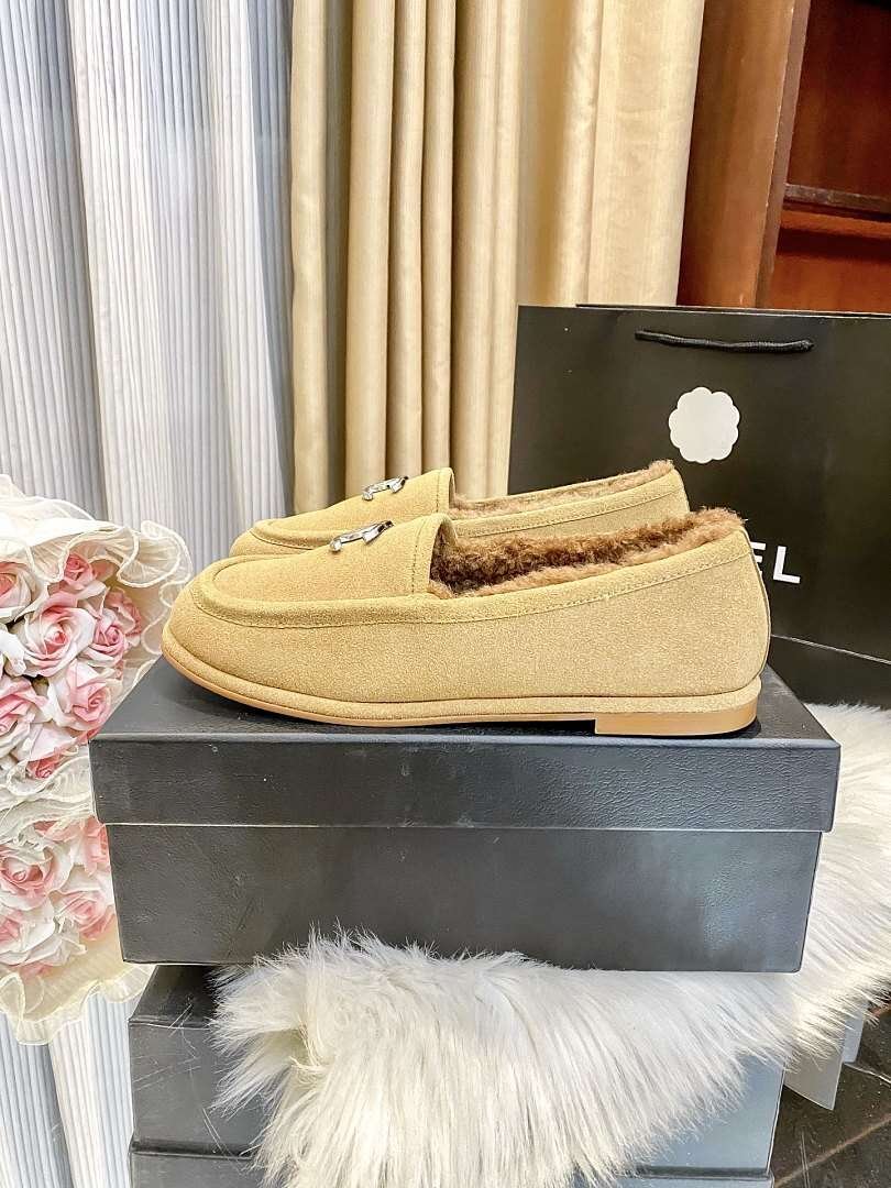 Chanel - Mokasyny w 2 kolorach - obrazek 4