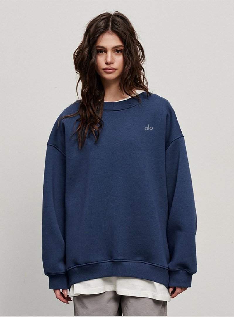 Alo Yoga - Oversized Sweatshirt in 9 Colors - Image 11