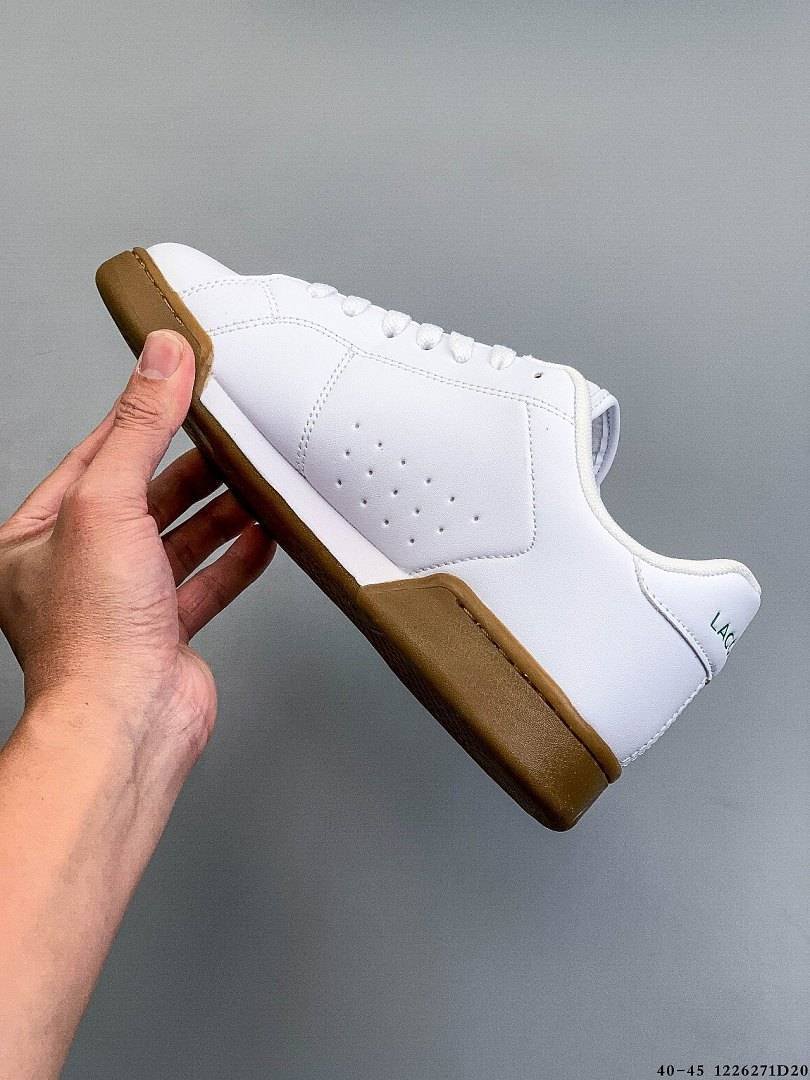Lacoste - Skórzane trampki Carnaby Cup w 6 kolorach - obrazek 15