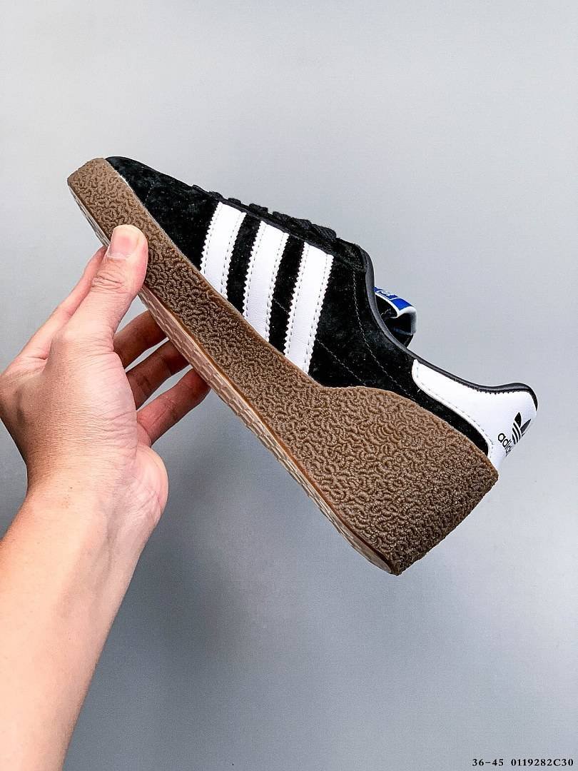 Adidas - Originals Montreal 76 Sneaker in 9 Colori - immagine 14
