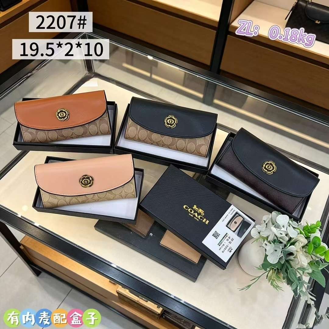 Coach - Signature Flap Wallet in 4 Colors 20x2x10cm - Image 5