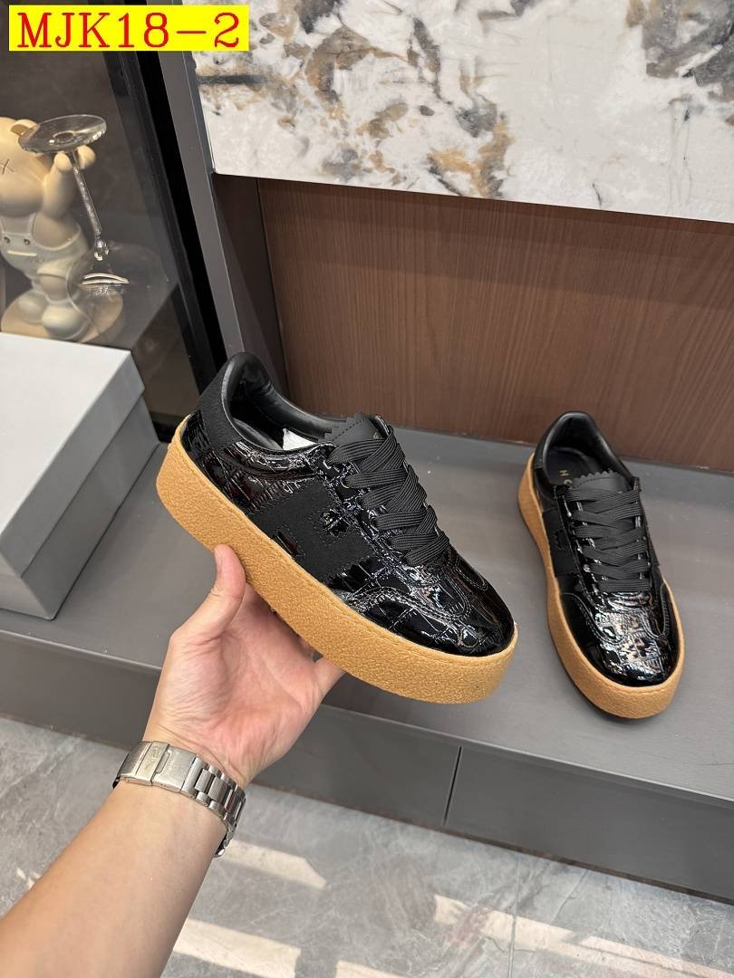 Hogan - Tênis feminino com listras em H, modelo 2026, disponível em 4 cores. - Imagem 2