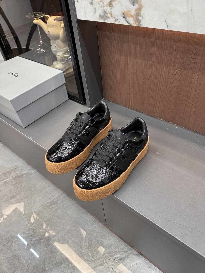 Hogan - Tênis feminino com listras em H, modelo 2026, disponível em 4 cores. - Imagem 15