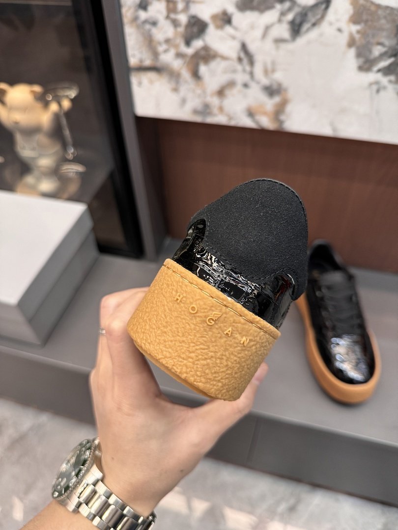 Hogan - Tênis feminino com listras em H, modelo 2026, disponível em 4 cores. - Imagem 16