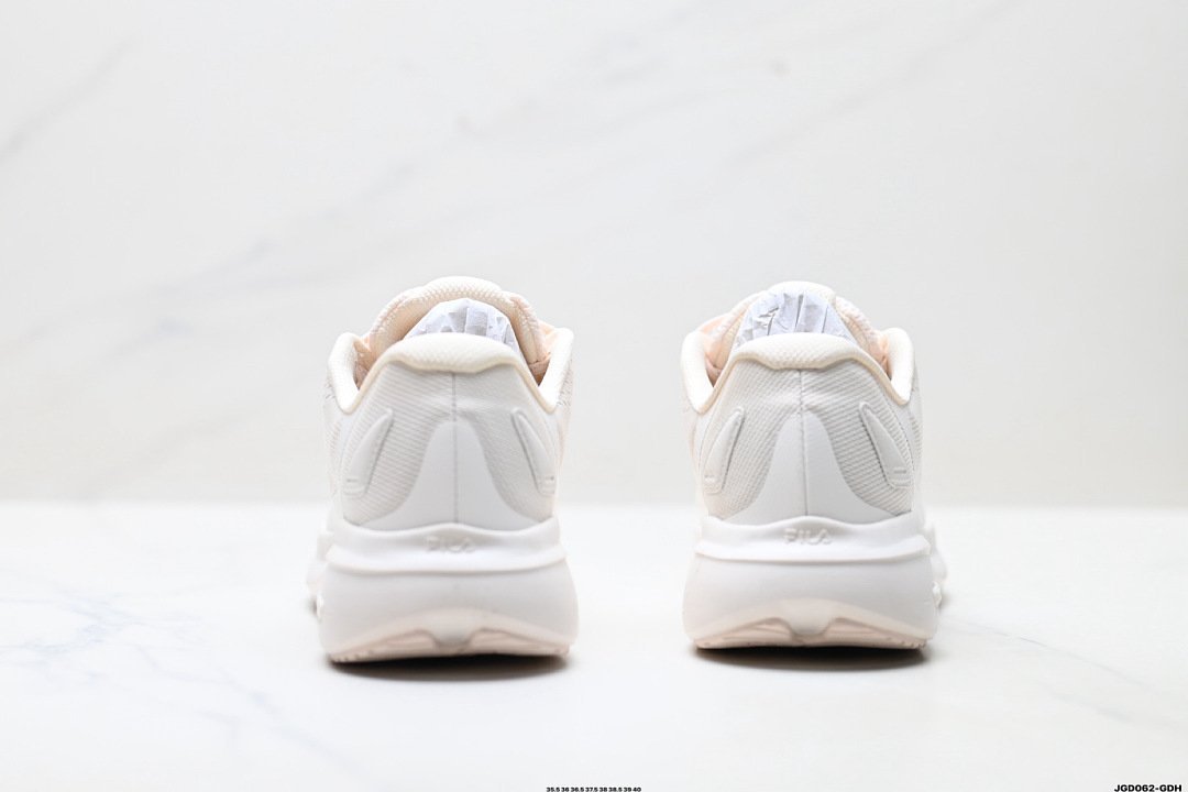 Fila - Nuvole 4 damskie buty do biegania w 4 kolorach - obrazek 23