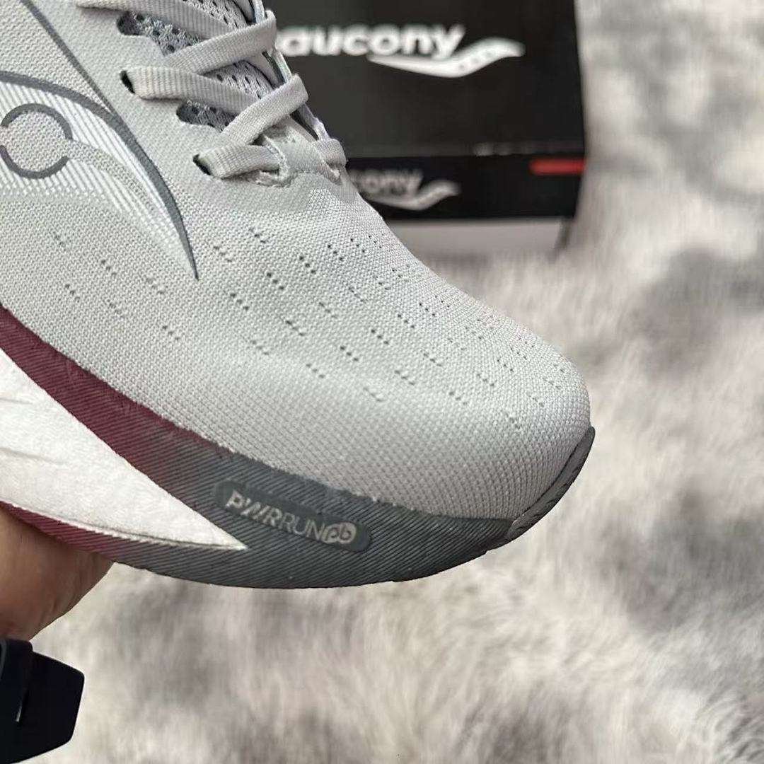 Saucony - Triumph 20 Running Shoes in 10 Colors - Image 15