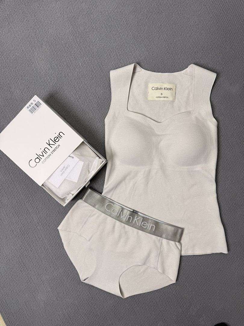 Calvin Klein - Essentials Set Unterwäsche und Top in 5 Farben – Bild 9
