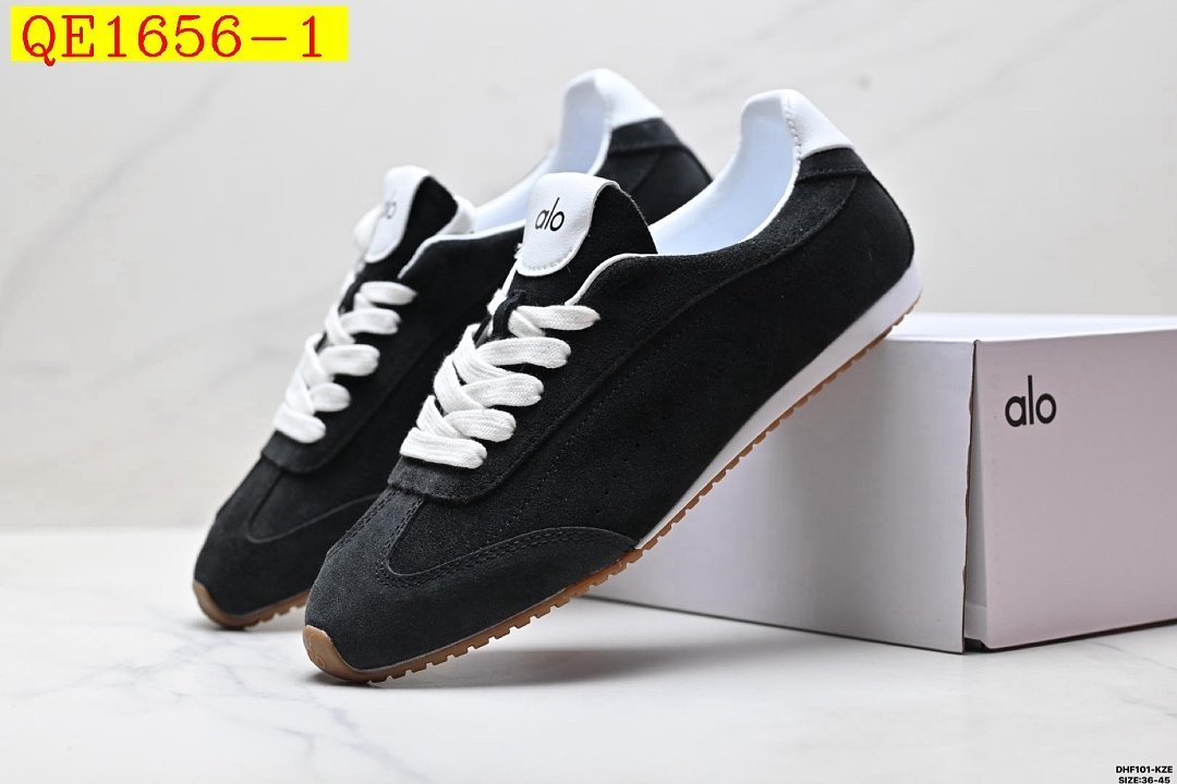 Alo Yoga - Sneakers Sunset in 3 Colori