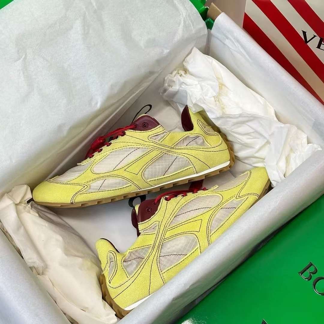 Bottega Veneta - Sneakers w 3 kolorach - obrazek 9