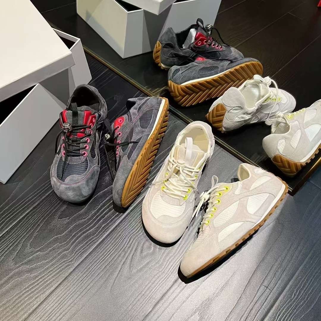 Bottega Veneta - Sneakers w 3 kolorach - obrazek 12