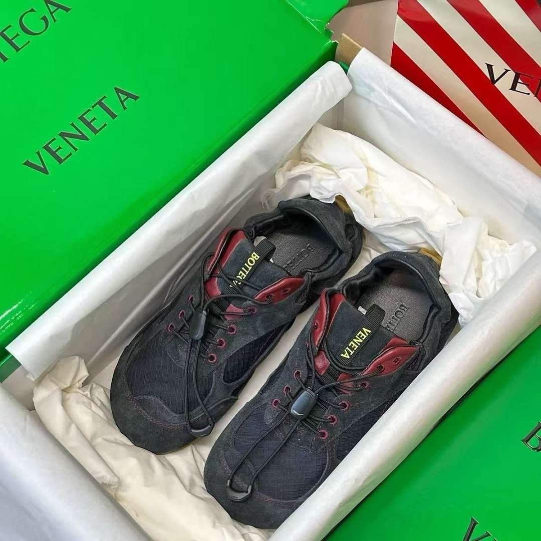Bottega Veneta - Sneakers w 3 kolorach - obrazek 13