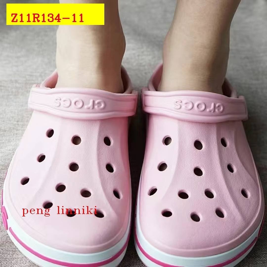 Crocs - Sandales Classic Clogs en 11 couleurs – Image 12