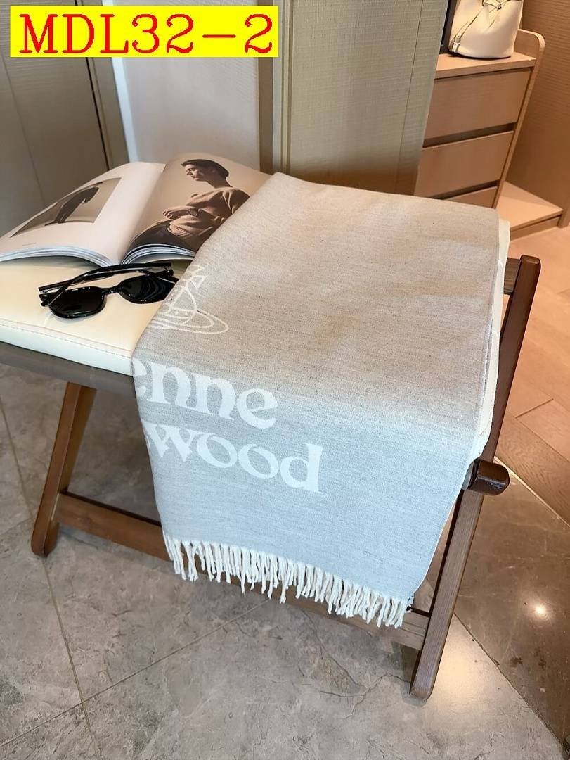 Vivienne Westwood - Sciarpa in cashmere dimensione 65x180cm in 5 colori - immagine 3