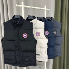 Canada Goose - Freestyle Crew Vest in 3 Colors