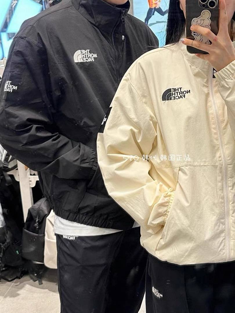The North Face - Track Jacket in 3 Colors - Image 11
