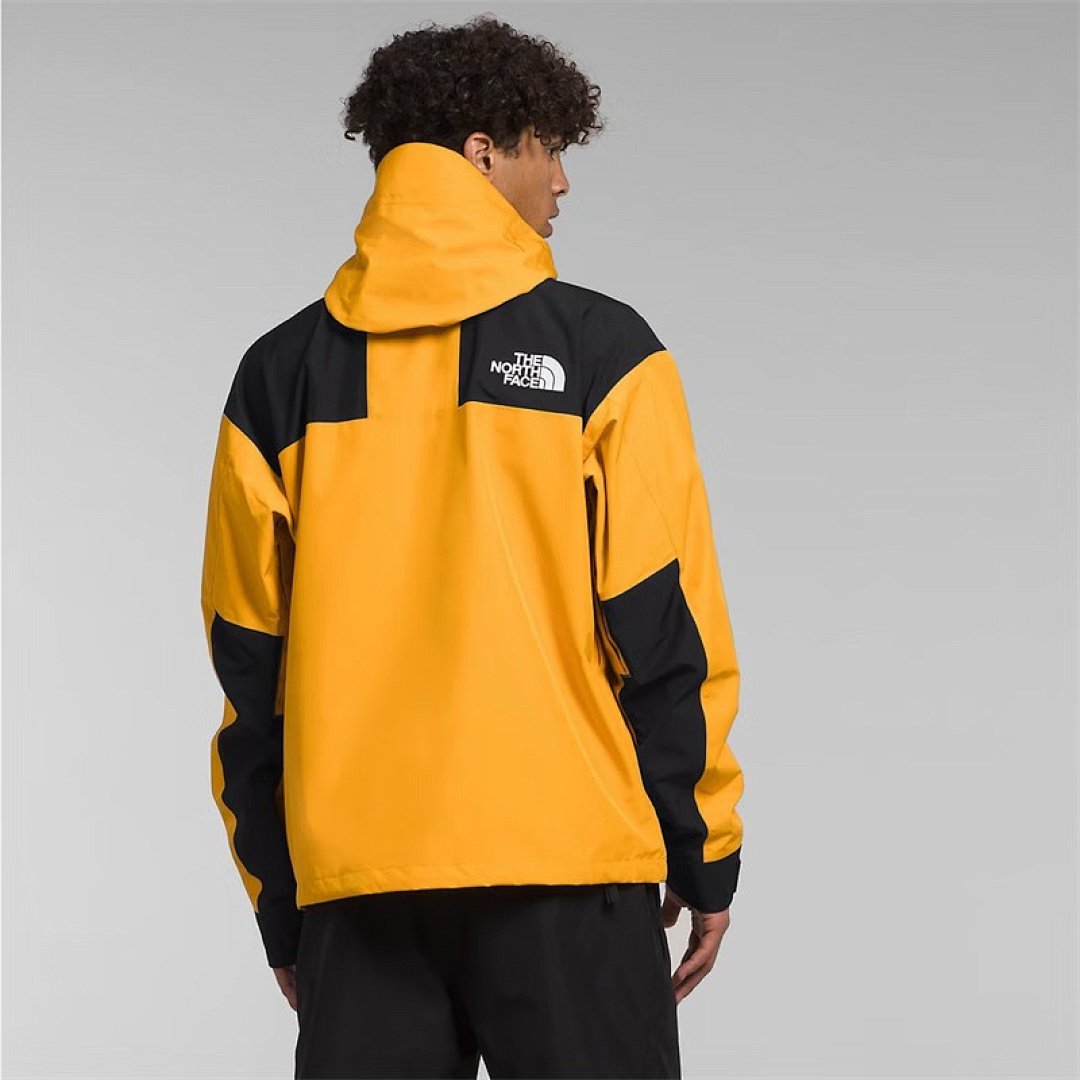 The North Face - Giacca Mountain in GORE-TEX in 3 Colori - immagine 37