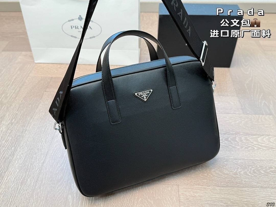 Prada - Saffiano Aktentasche/Schultertasche Größe 37x27cm – Bild 9