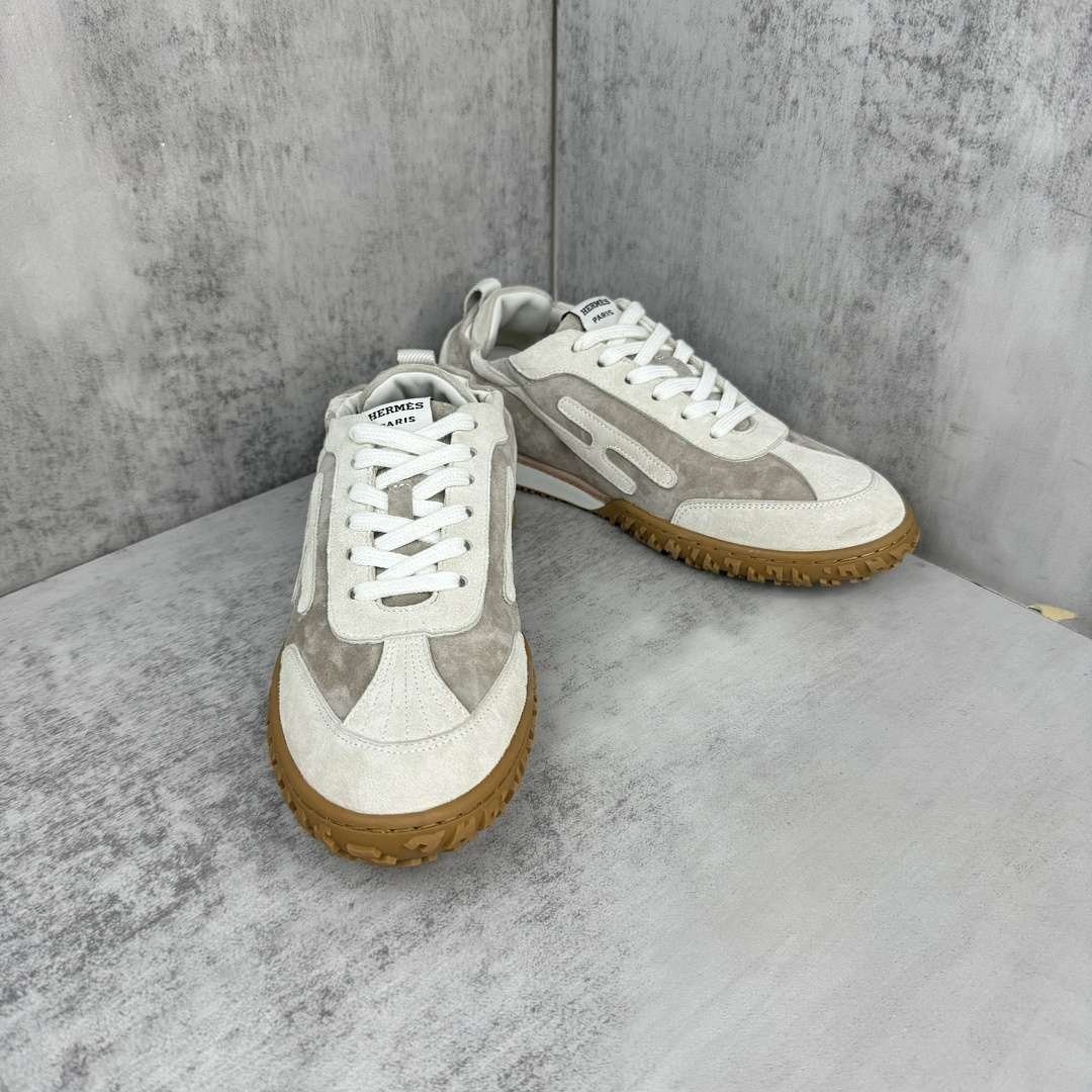 Hermès - Scarpe da allenamento Jet Series in 6 colori - immagine 13
