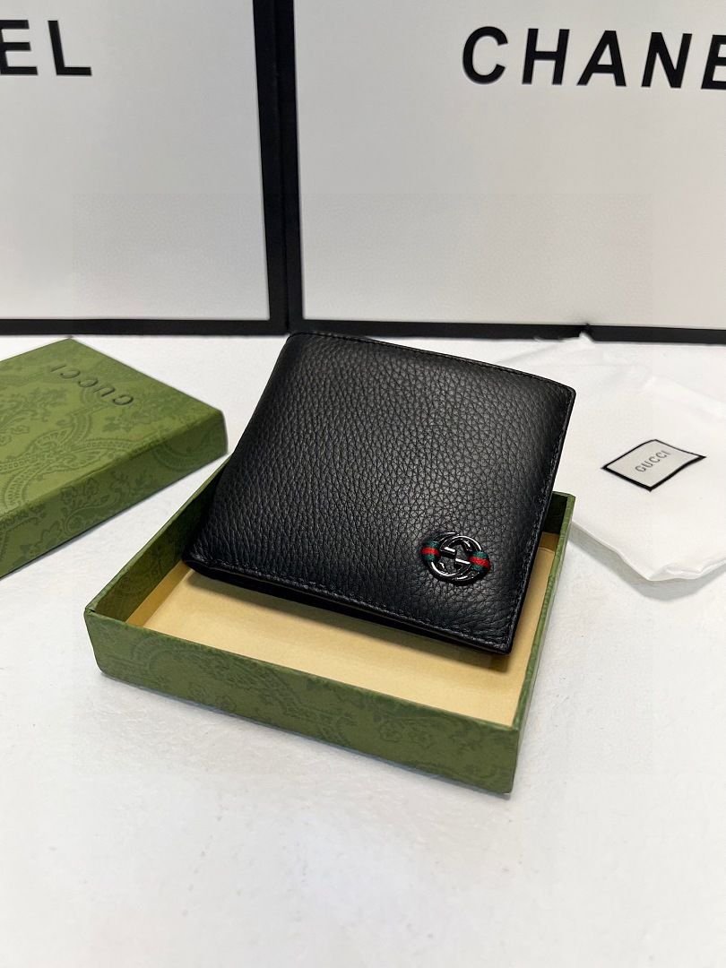 Gucci - Portafoglio con chiusura a libro Interlocking G 11cm - immagine 10