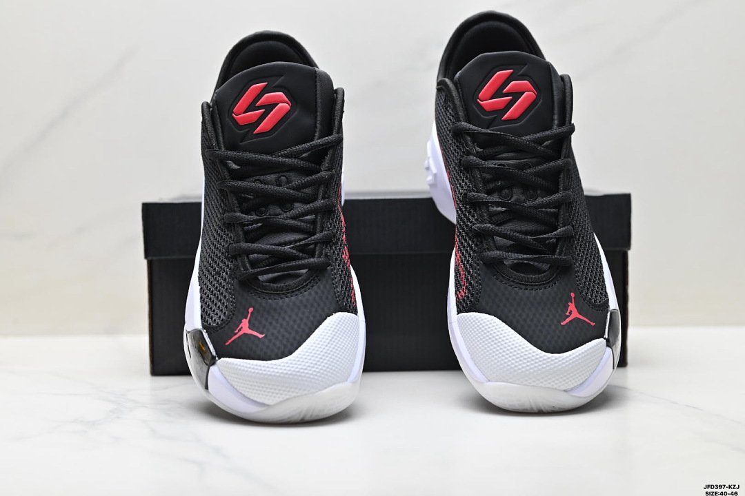 Nike - Air Jordan Luka Dog 77 Buty do koszykówki w 4 kolorach - obrazek 9