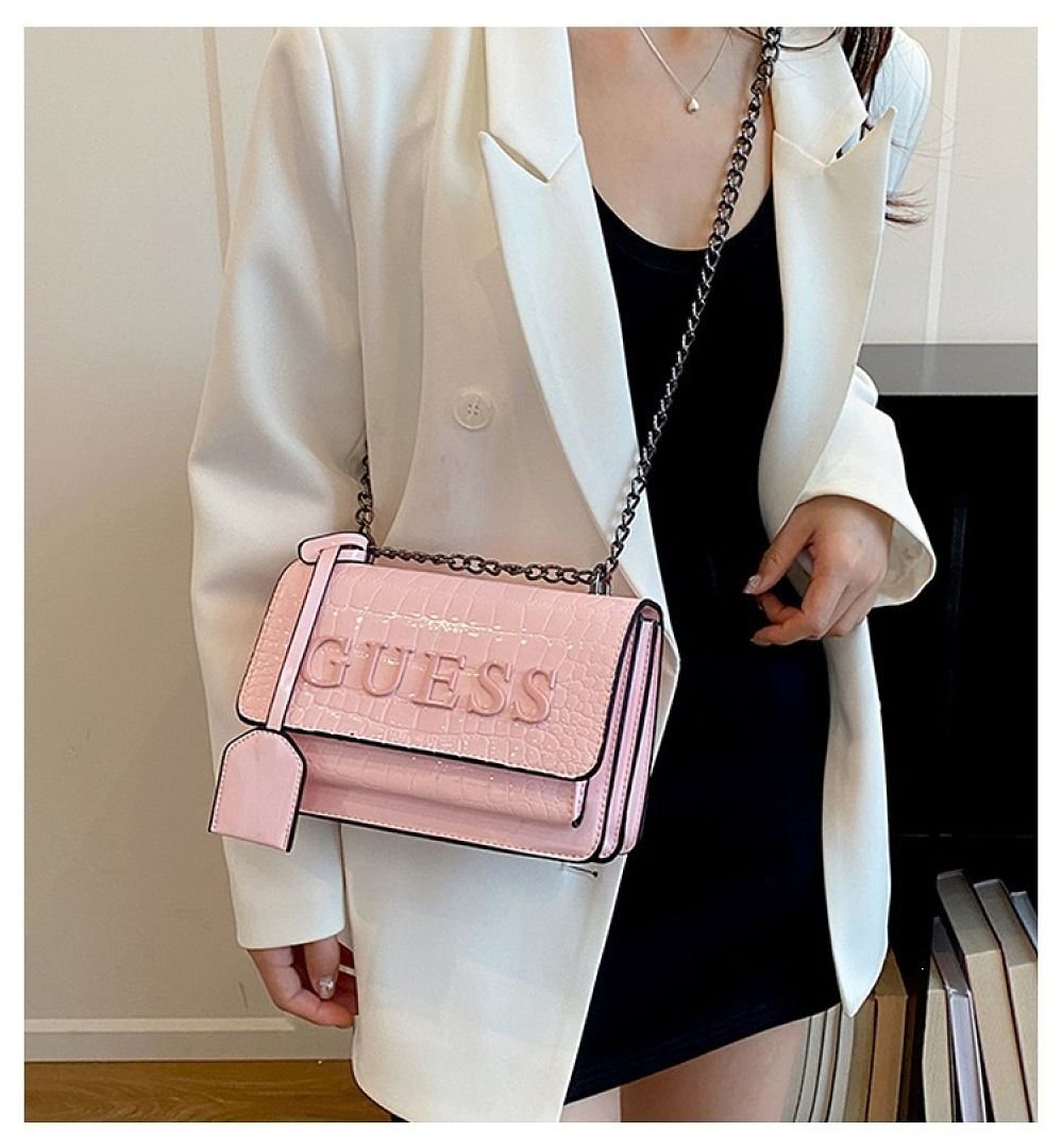 Guess - Sac bandoulière en cuir embossé crocodile 21x7x15cm en 7 couleurs – Image 15