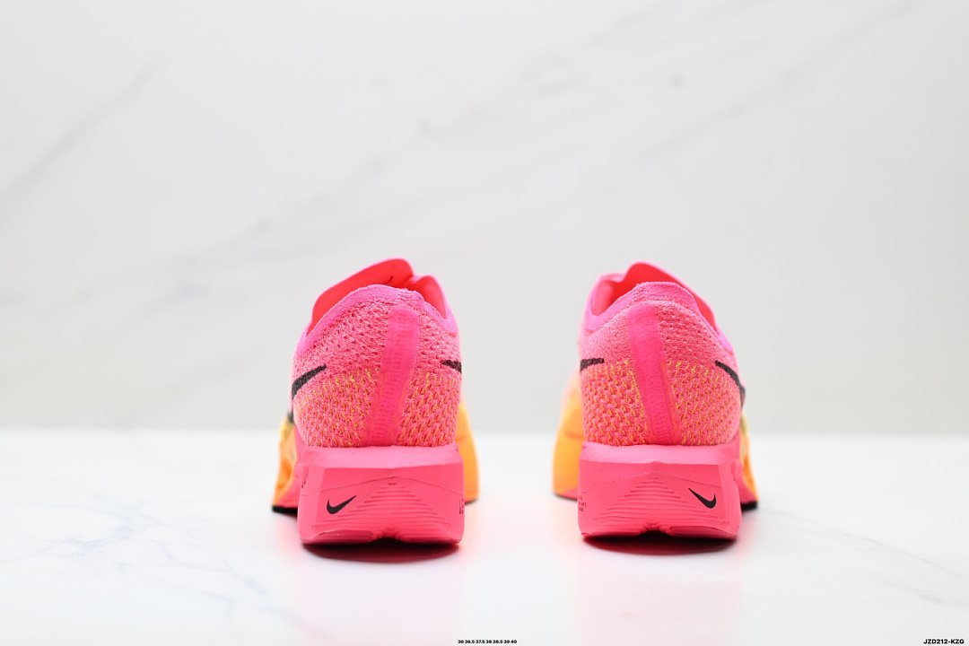 Nike - Zoom Vaporfly NEXT Buty do biegania w 5 kolorach - obrazek 10