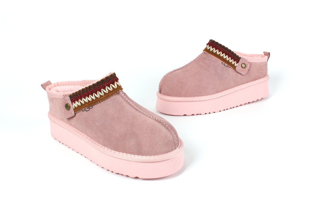 UGG - Platform Clogs in 6 Colors - Image 11